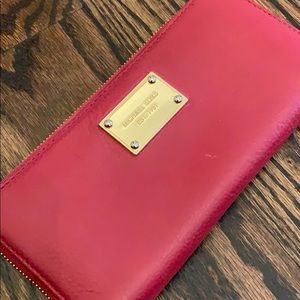 Michael Kors Continental Wallet - Authentic